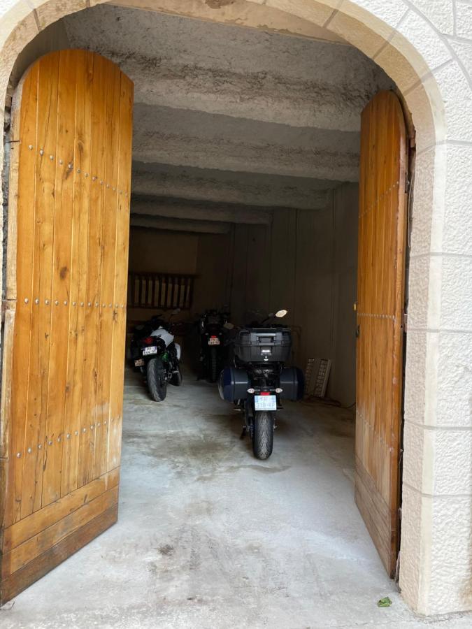 Appartement Maison De L'Eglise Du Couvent Narbonne Eksteriør bilde